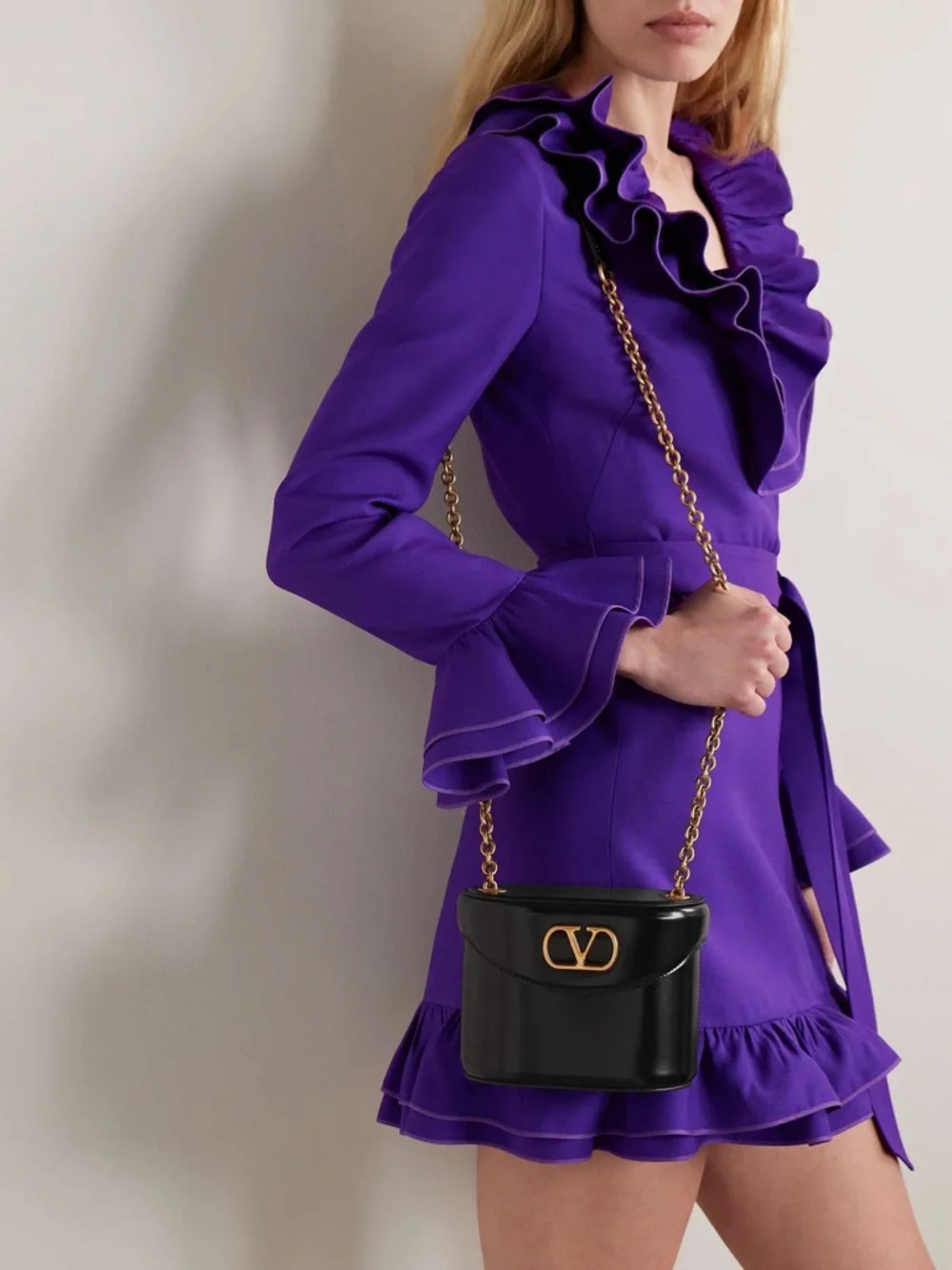 Valentino Garavani Vain Vanity Bag In Shiny Calfskin $3,450